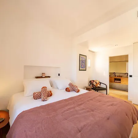 Charming Appt- Ac-1br-4p - 5min-st-tropez Apartamento