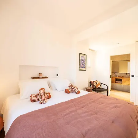 Apartment Charming Appt- Ac-1br-4p - 5min-st-tropez